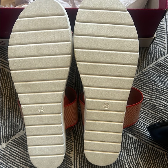 Women's Stylish Sandals - color Kol brand So size 8.5 - Picture 7 of 9